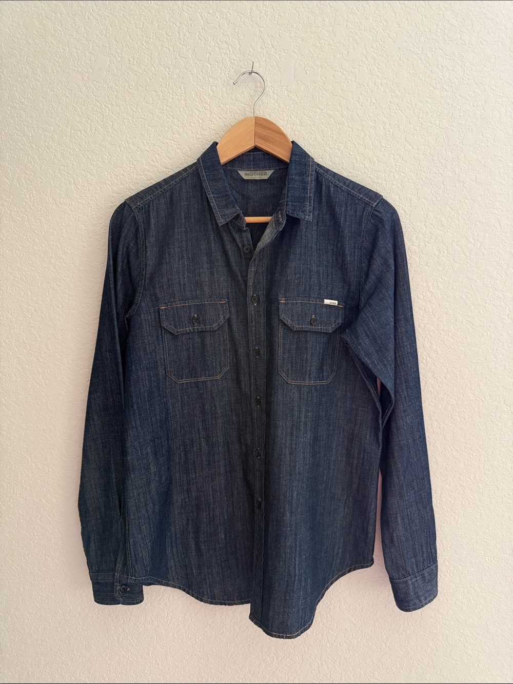 MOTHER "The Trooper" Chambray Denim Button Down Shirt Size M